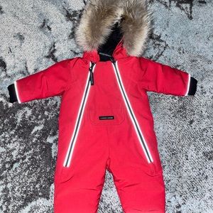 Authentic Red Canada Goose infant snow suit !